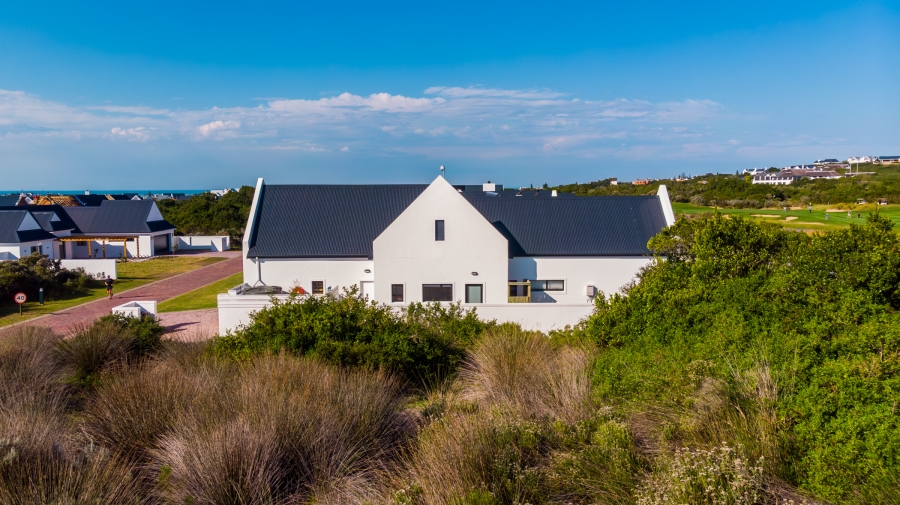 4 Bedroom Property for Sale in St Francis Links Eastern Cape